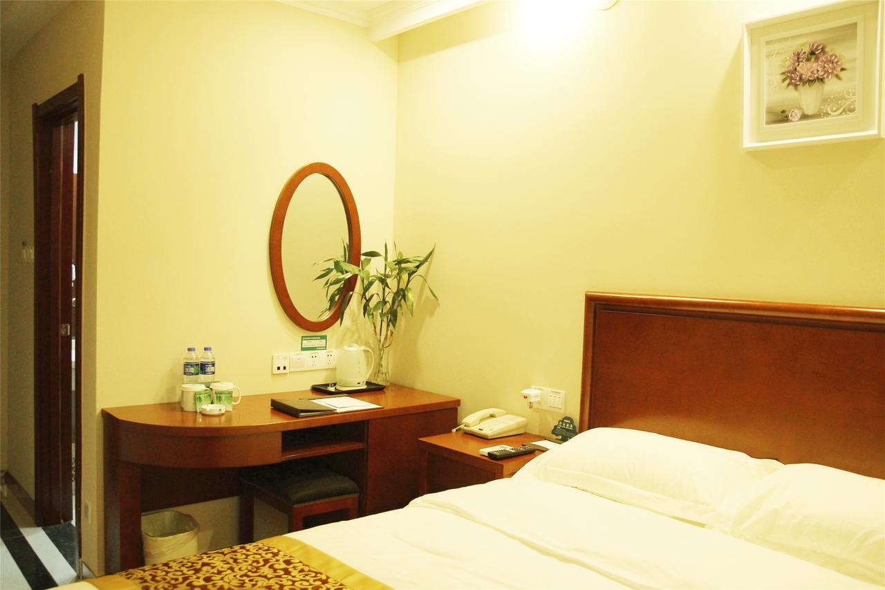 Greentree Inn Anhui Huangshan She County Huizhou Ancient City Middle Huangshan Road Business Hotel Екстериор снимка